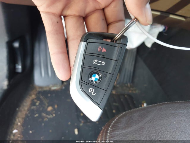 Продажа на аукционе авто 2018 Bmw X1 Xdrive28i, vin: WBXHT3C36J3H30017, номер лота: 45512800