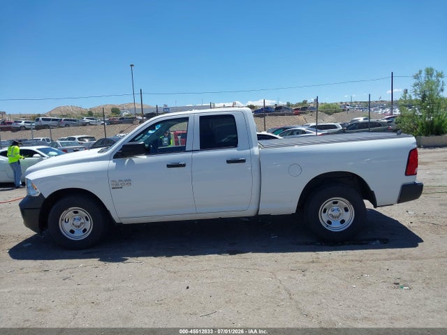 1C6RR6FGXLS160925 RAM 1500 Classic Tradesman 4x2 6&#039;4 Box