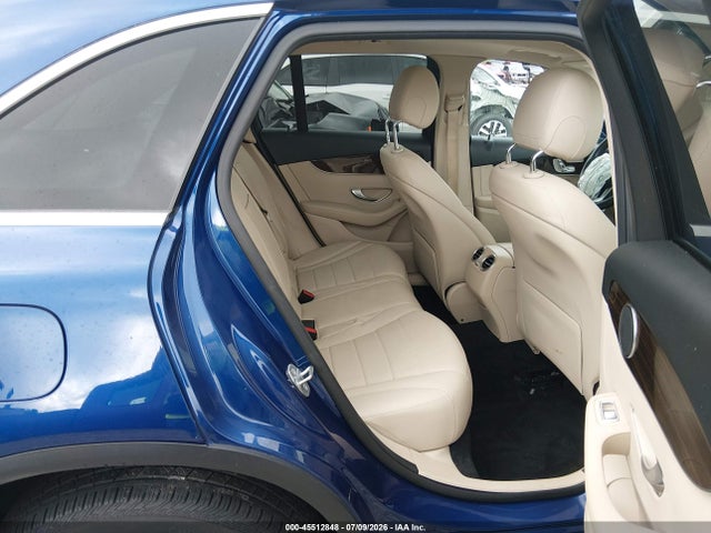 2020 Mercedes-benz Glc 300 4matic მანქანა იყიდება აუქციონზე, vin: WDC0G8EB5LF692580, აუქციონის ნომერი: 45512848