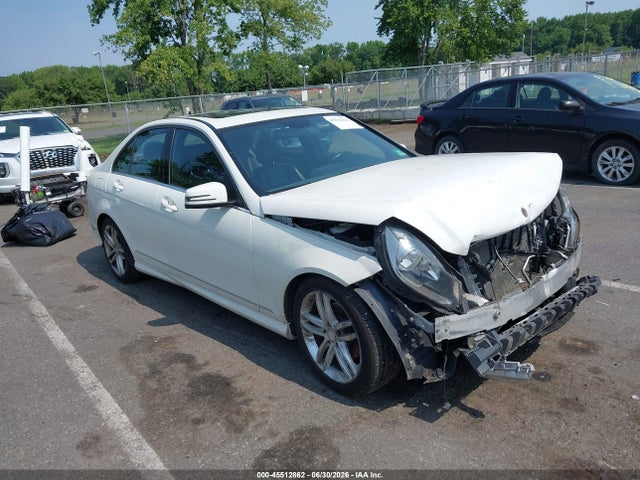 45512862 :رقم المزاد ، WDDGF8BB6CR205189 vin ، 2012 Mercedes-benz C 300 Sport 4matic مزاد بيع