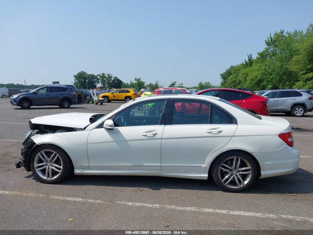 Aukcja sprzedaży 2012 Mercedes-benz C 300 Sport 4matic, vin: WDDGF8BB6CR205189, numer aukcji: 45512862