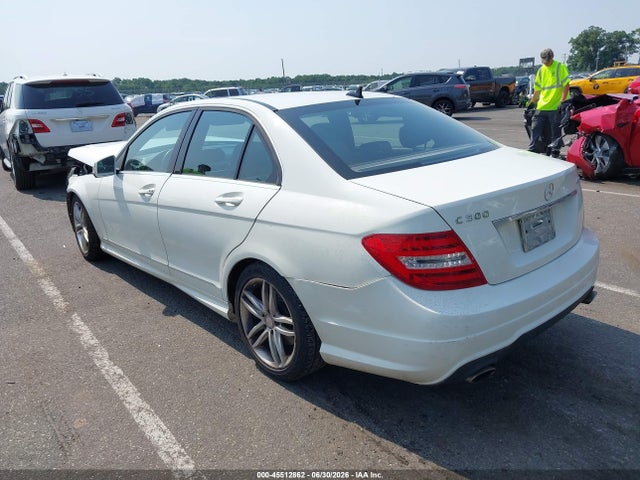 Aukcja sprzedaży 2012 Mercedes-benz C 300 Sport 4matic, vin: WDDGF8BB6CR205189, numer aukcji: 45512862