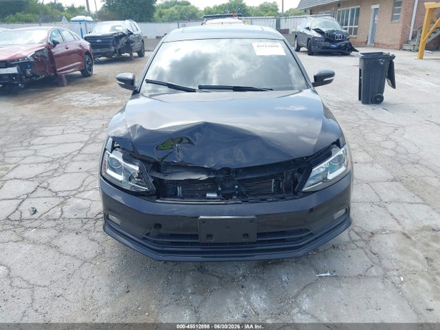 2016 Volkswagen Jetta 1.8t Sel მანქანა იყიდება აუქციონზე, vin: 3VWL17AJ5GM260232, აუქციონის ნომერი: 45512898