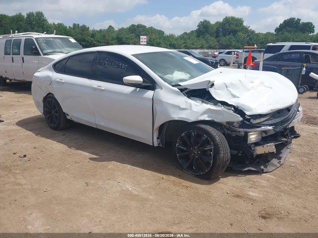 Aukcja sprzedaży 2015 Chrysler 200 S, vin: 1C3CCCBB5FN751342, numer aukcji: 45512935