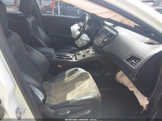 Aukcja sprzedaży 2015 Chrysler 200 S, vin: 1C3CCCBB5FN751342, numer aukcji: 45512935