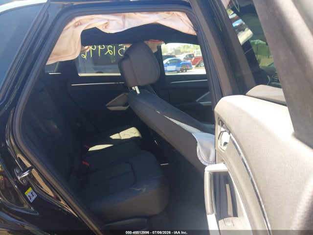 45512996 :رقم المزاد ، WA1DECF3XM1014777 vin ، 2021 Audi Q3 Premium 45 Tfsi S Line Quattro Tiptronic مزاد بيع