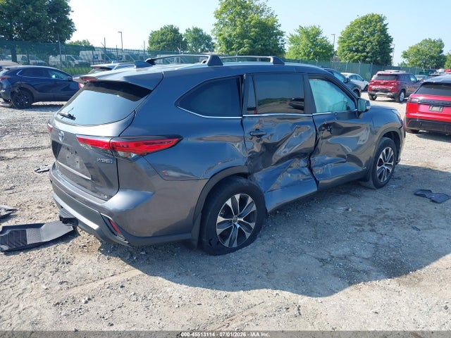 5TDKBRCH0PS586506 Toyota Highlander Hybrid Xle