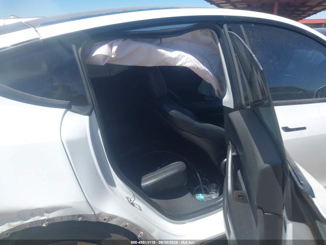 Продаж на аукціоні авто 2021 Tesla Model Y Long Range Dual Motor All-wheel Drive, vin: 5YJYGDEE7MF094279, номер лоту: 45513118