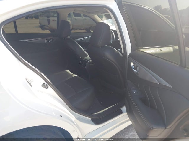 Продаж на аукціоні авто 2015 Infiniti Q50 Premium, vin: JN1BV7AR3FM418587, номер лоту: 45513144