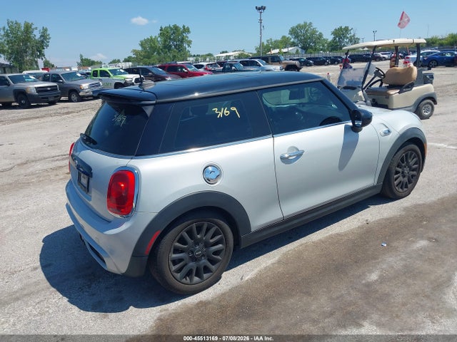 Aukcja sprzedaży 2015 Mini Hardtop Cooper S, vin: WMWXP7C53F2A39818, numer aukcji: 45513169