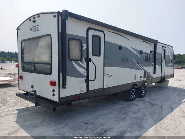 Auction sale of the 2018 Forest River Vibe 278rls Travel Trailer, vin: 4X4TVBD28J4112846, lot number: 45513205