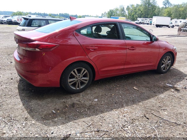 45513212 :رقم المزاد ، 5NPD84LF8HH115879 vin ، 2017 Hyundai Elantra Se مزاد بيع