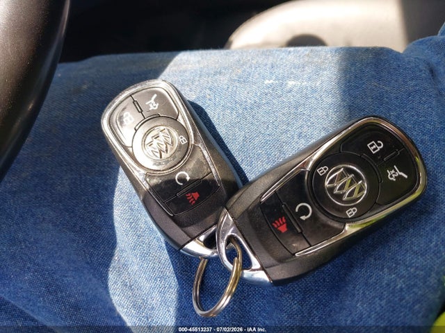 45513237 :رقم المزاد ، 5GAERCKW6JJ243372 vin ، 2018 Buick Enclave Premium مزاد بيع