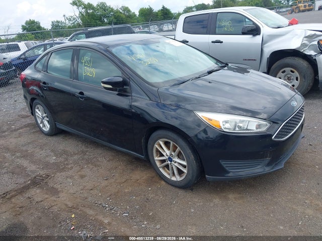 45513239 :رقم المزاد ، 1FADP3F24HL345474 vin ، 2017 Ford Focus Se مزاد بيع