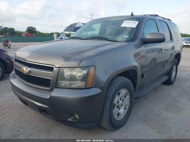 Продажа на аукционе авто 2011 Chevrolet Tahoe Lt, vin: 1GNSCBE03BR233042, номер лота: 45513255