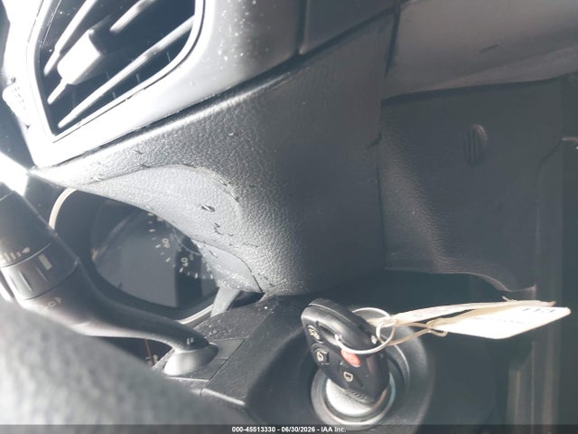 1FADP3K28HL268467 Ford FOCUS SE