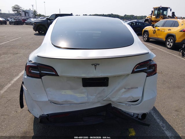Продажа на аукционе авто 2023 Tesla Model Y Performance Dual Motor All-wheel Drive, vin: 7SAYGDEF1PF868932, номер лота: 45513353