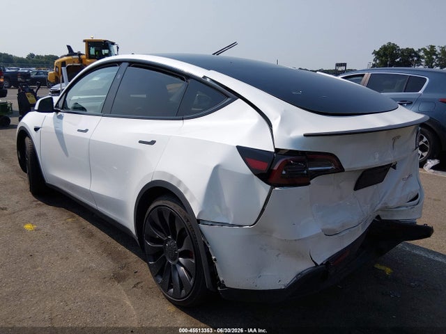 Продажа на аукционе авто 2023 Tesla Model Y Performance Dual Motor All-wheel Drive, vin: 7SAYGDEF1PF868932, номер лота: 45513353