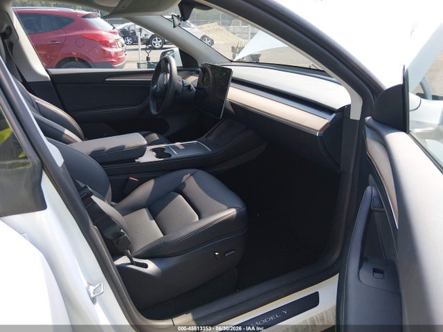 Продажа на аукционе авто 2023 Tesla Model Y Performance Dual Motor All-wheel Drive, vin: 7SAYGDEF1PF868932, номер лота: 45513353