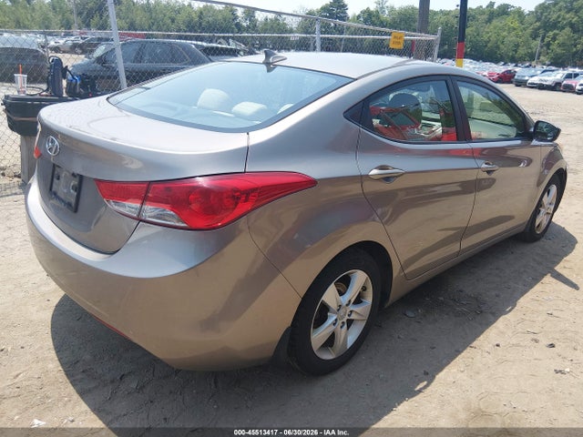 2013 Hyundai Elantra Gls მანქანა იყიდება აუქციონზე, vin: 5NPDH4AE3DH172396, აუქციონის ნომერი: 45513417
