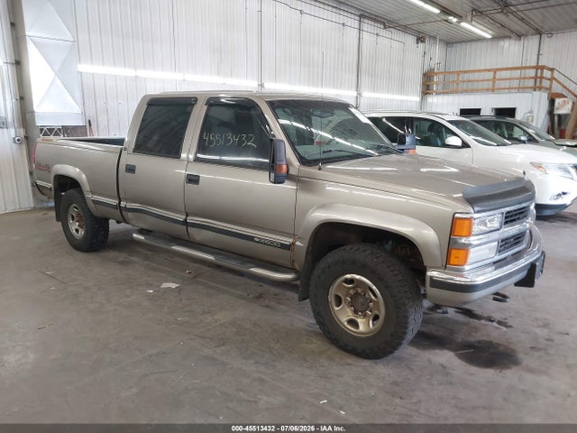 Продаж на аукціоні авто 2000 Chevrolet K2500, vin: 1GCGK23R3YF498766, номер лоту: 45513432
