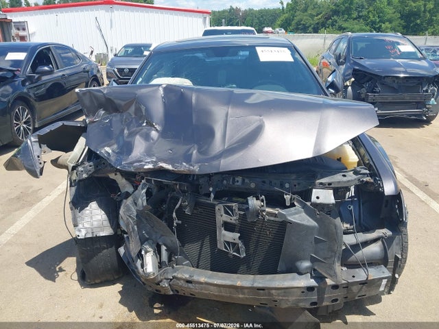 Продажа на аукционе авто 2015 Chrysler 300 300s, vin: 2C3CCAGGXFH887547, номер лота: 45513475