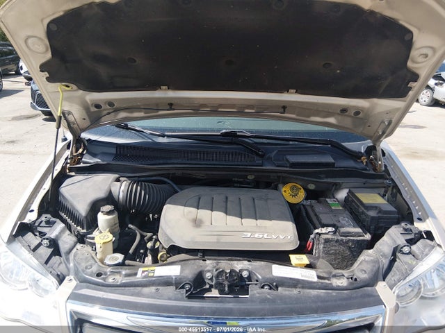 45513517 :رقم المزاد ، 2C4RC1CG9FR574060 vin ، 2015 Chrysler Town & Country Touring-l مزاد بيع