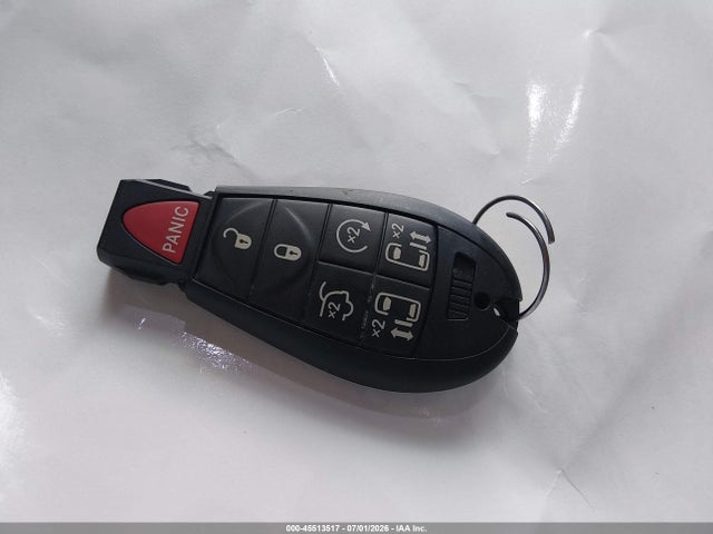 45513517 :رقم المزاد ، 2C4RC1CG9FR574060 vin ، 2015 Chrysler Town & Country Touring-l مزاد بيع