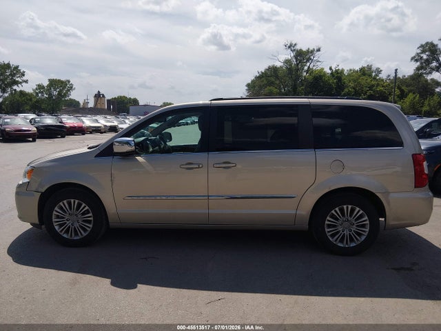 45513517 :رقم المزاد ، 2C4RC1CG9FR574060 vin ، 2015 Chrysler Town & Country Touring-l مزاد بيع