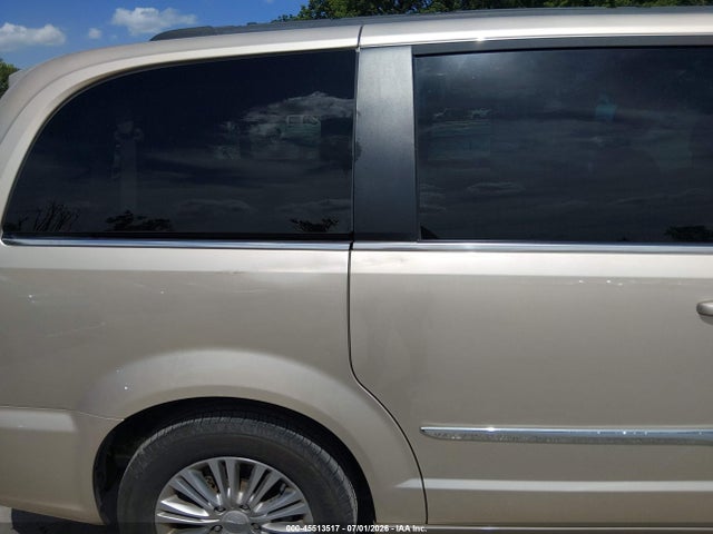 45513517 :رقم المزاد ، 2C4RC1CG9FR574060 vin ، 2015 Chrysler Town & Country Touring-l مزاد بيع