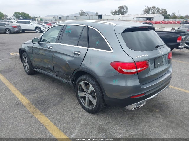 WDC0G4JB5GF061915 Mercedes-Benz GLC 300