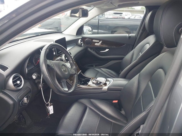 WDC0G4JB5GF061915 Mercedes-Benz GLC 300