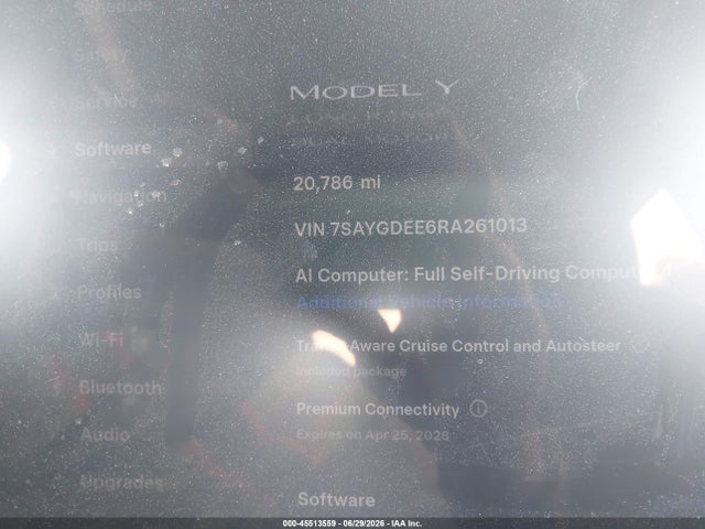 Продажа на аукционе авто 2024 Tesla Model Y Long Range Dual Motor All-wheel Drive, vin: 7SAYGDEE6RA261013, номер лота: 45513559