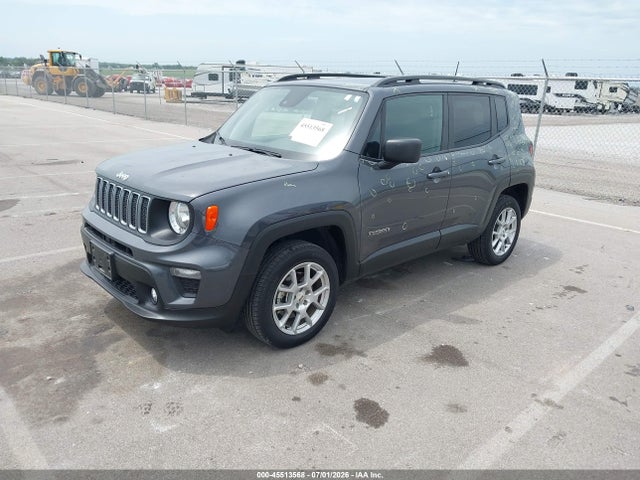 Jeep Renegade Latitude 4x4 2023 ZACNJDB18PPP42633 Image 2
