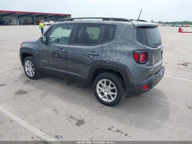Jeep Renegade Latitude 4x4 2023 ZACNJDB18PPP42633 Image 3