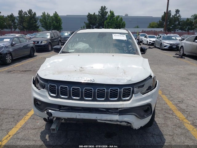 Jeep Compass Latitude 4x4 2025 3C4NJDBN0ST537170 Image 13