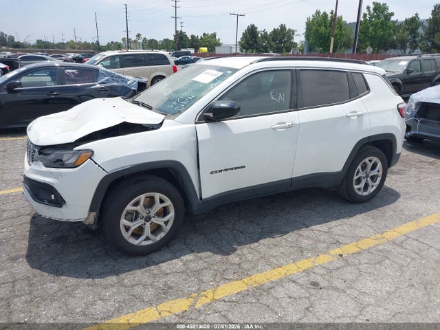 Jeep Compass Latitude 4x4 2025 3C4NJDBN0ST537170 Image 2