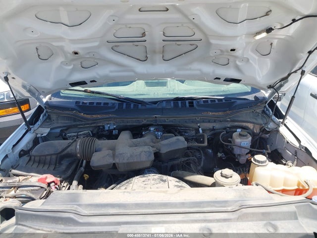 Ford F-350 Xl/xlt 2018 1FD8X3B60JEC69777 Image 10