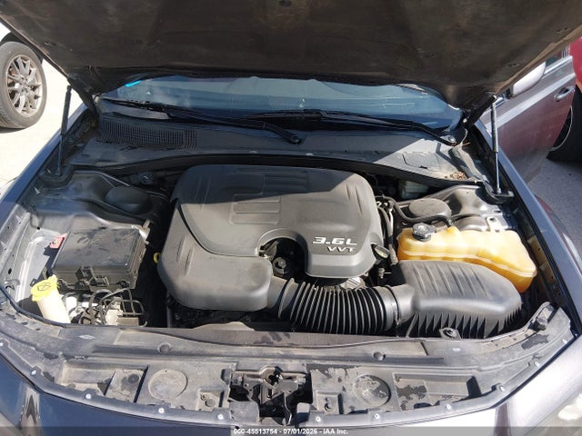 Продажа на аукционе авто 2013 Chrysler 300 300s, vin: 2C3CCABGXDH585504, номер лота: 45513754