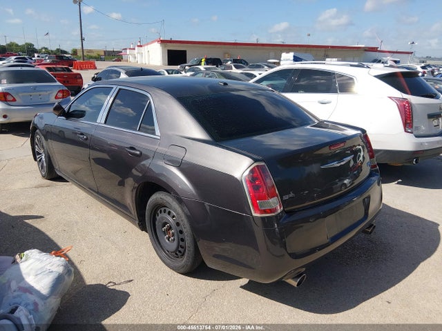 Продажа на аукционе авто 2013 Chrysler 300 300s, vin: 2C3CCABGXDH585504, номер лота: 45513754
