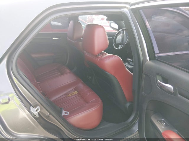 Продажа на аукционе авто 2013 Chrysler 300 300s, vin: 2C3CCABGXDH585504, номер лота: 45513754
