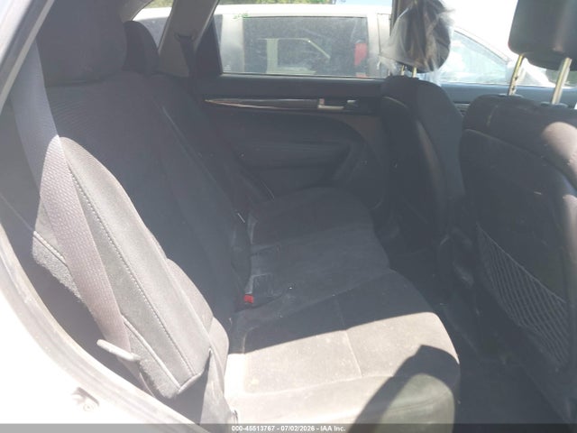 Auction sale of the 2015 Kia Sorento Lx, vin: 5XYKT3A67FG593122, lot number: 45513767