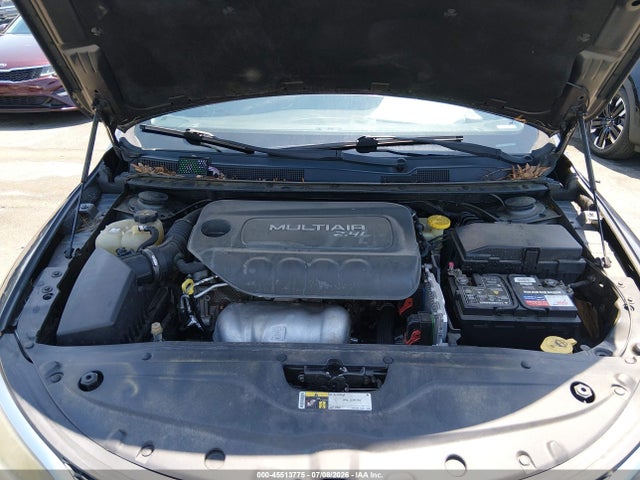 45513775 :رقم المزاد ، 1C3CCCAB7FN705366 vin ، 2015 Chrysler 200 Limited مزاد بيع