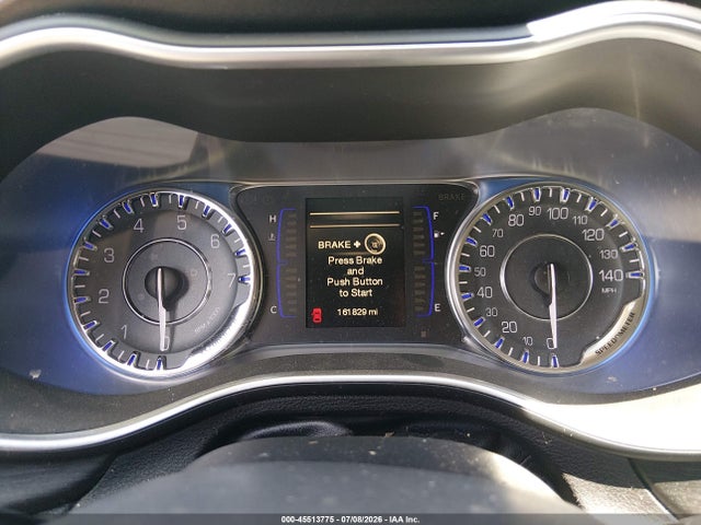 45513775 :رقم المزاد ، 1C3CCCAB7FN705366 vin ، 2015 Chrysler 200 Limited مزاد بيع