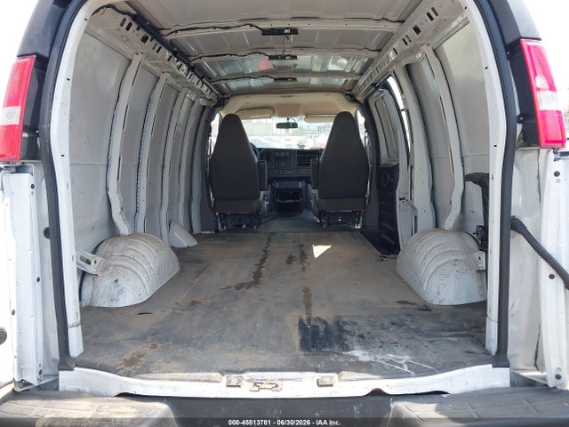 1GCWGAFP4P1116368 Chevrolet Express Cargo Rwd 2500 Regular Wheelbase Wt