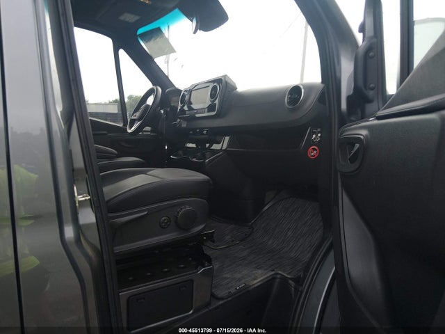 45513799 :رقم المزاد ، W1W4EBVY7NP480084 vin ، 2022 Mercedes-benz Sprinter 2500 Standard Roof V6 مزاد بيع