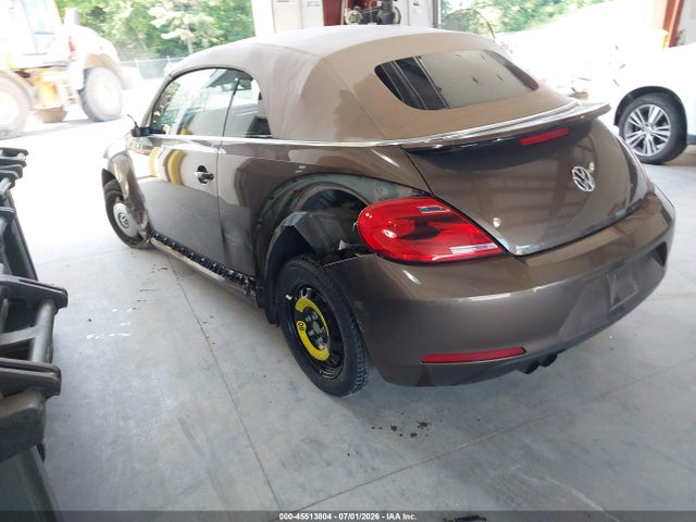 3VW517AT4EM821026 Volkswagen Beetle 1.8t