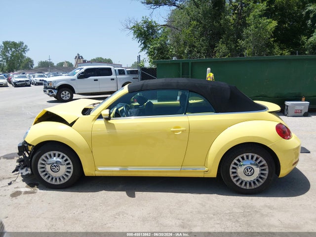2014 Volkswagen Beetle 2.5l მანქანა იყიდება აუქციონზე, vin: 3VW5P7AT6EM801794, აუქციონის ნომერი: 45513862