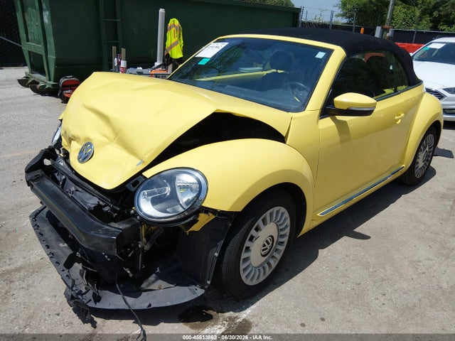 2014 Volkswagen Beetle 2.5l მანქანა იყიდება აუქციონზე, vin: 3VW5P7AT6EM801794, აუქციონის ნომერი: 45513862