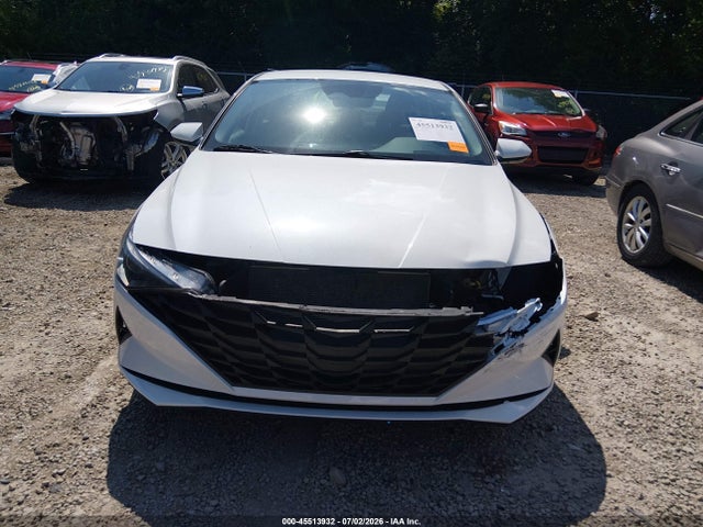 Продажа на аукционе авто 2021 Hyundai Elantra Sel, vin: 5NPLM4AG2MH018643, номер лота: 45513932